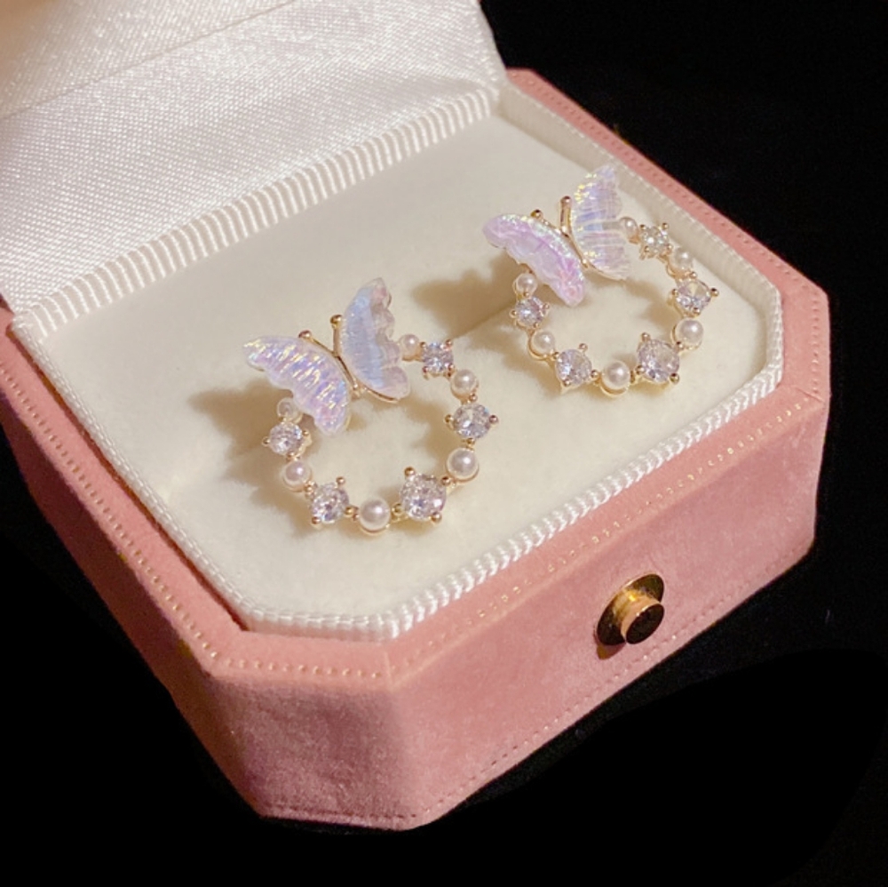 18k gold butterfly diamond earrings - Picture 2 of 6